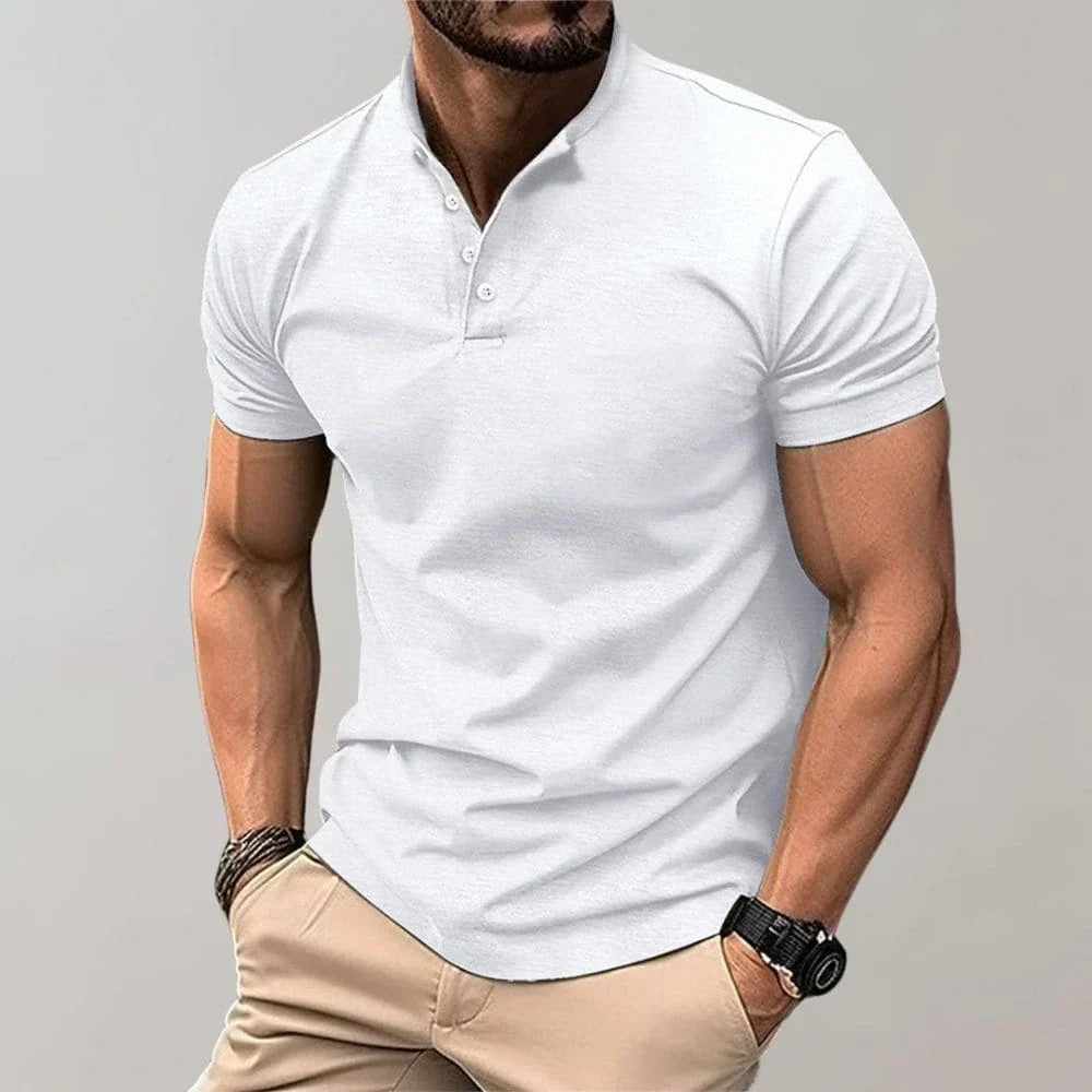Elegantes Herrenpoloshirt mit einem lässigen Look